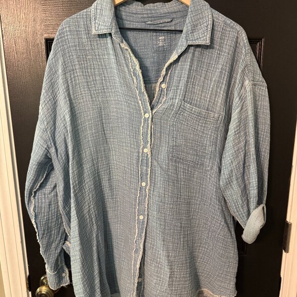 Aerie Oversized Faded Distressed Button Down Shirt Denim Medium - Picture 1 of 3